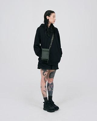 Skinarma Juno Utility Sling Bag + Scout Lanyard 2