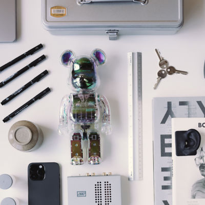BE@RBRICK AUDIO IRIDESCENT 400％ Portable BE@RBRICK AUDIO 400% Portable Bluetooth Speaker | Iridescent