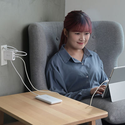 J5Create Jup3565Cv 65W Gan Usb-C 3-Port Traveler Charger 6