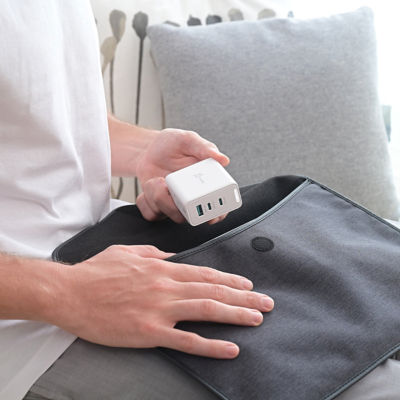 J5Create Jup3565Cv 65W Gan Usb-C 3-Port Traveler Charger 8