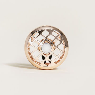 Maison Berger Paris Resonance Car Diffuser Vent Clip in Gold 2