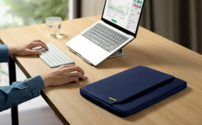 Tomtoc Light-A18 Laptop Sleeve 5