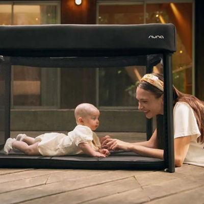 Nuna Paal Travel Cot & Playard 4
