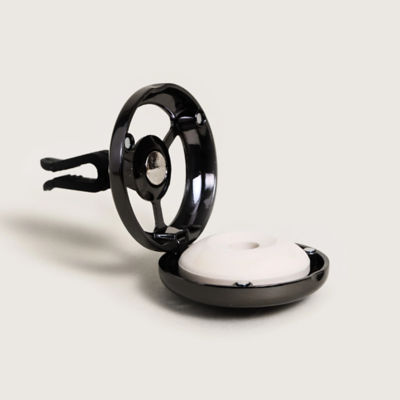 Maison Berger Paris Amber Powder Holly Car Diffuser 4