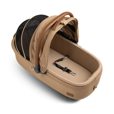 Tavo Maeve 7R (Medium Rigid) Pet Car Seat + ISOFIX Base 2