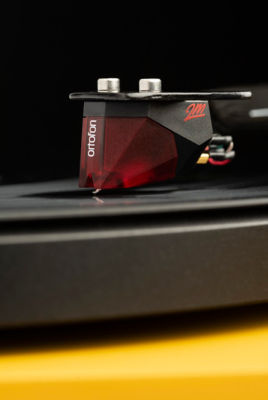 Buy PRO-JECT DEBUT CARBON EVO 2M RED TURNTABLE Online in Singapore ...
