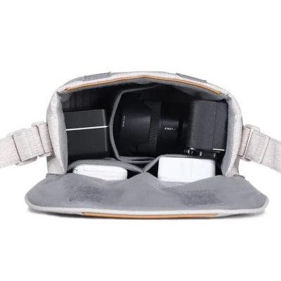 Ulanzi F01 Camera Sling Bag 4