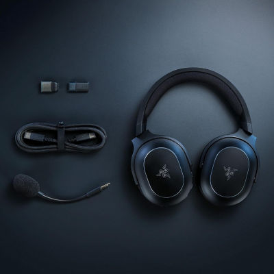 Razer Barracuda X Chroma - Wireless Multi-Platform Gaming and Mobile Headset 8