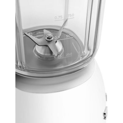 SMEG BLF03WHUK Blender - White 3