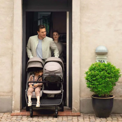 Nuna Trvl Dubl Stroller 6
