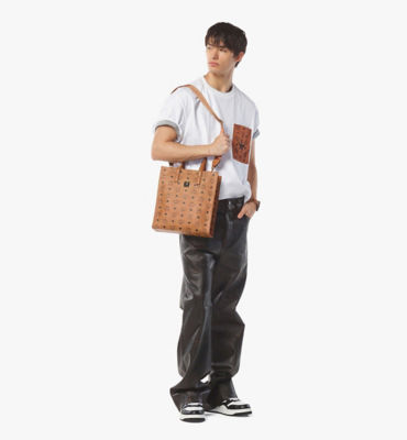 MCM Aren Tote in Visetos 5