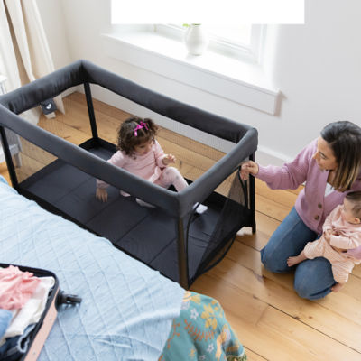 Joie Amigo 120 Travel Cot 7