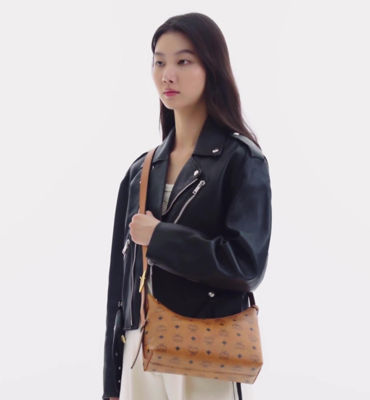 MCM Visetos 系列 Aren Hobo 包 8