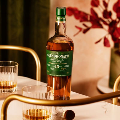 Buy The Glendronach Aged 15 Years with Rock Glass Online in