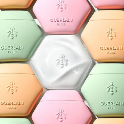 GUERLAIN 娇兰花草水语香氛护手霜（沁绿玫瑰香型） 5