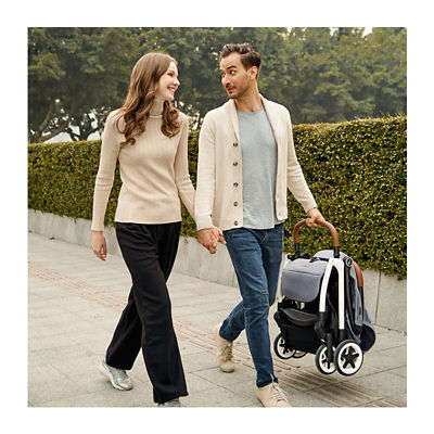 Britax Gravity II Auto One-Handed Fold Stroller 10