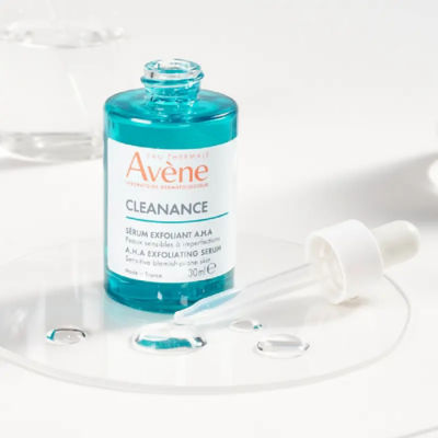 AVENE Cleanance A.H.A Exfoliating Serum 30ml 3