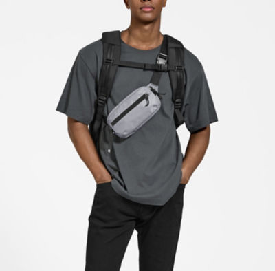 Tomtoc Aviator-T33 Chest Bag 2.5L 4