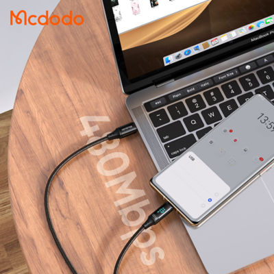 Mcdodo USB-C to USB-C Cable 100W Fast Charging (1.2M) with Digital Display CA-1100 7
