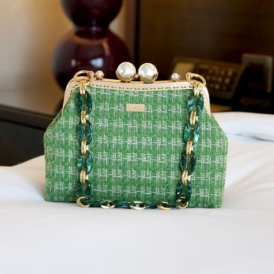 COCOONESE Acrylic Chain Tweed Shoulder Bag (Green) 4