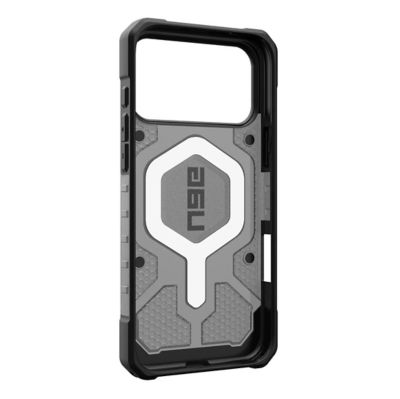 UAG iPhone 17 Pro Case 6.3" Pathfinder Clear Magnetic 2