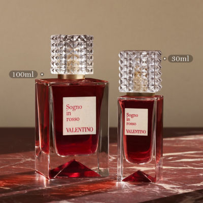 VALENTINO Sogno in rosso 香水 Buy VALENTINO Anatomy Of Dreams Sogno In Rosso EDP Online in
