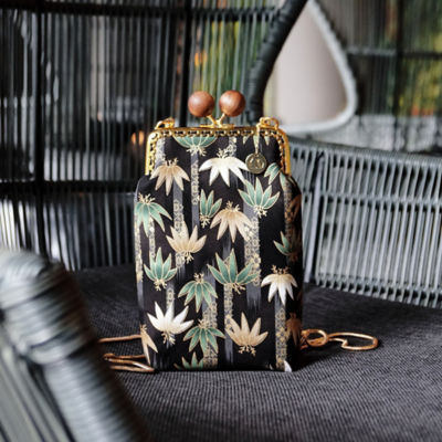 COCOONESE Cell Phone Purse - Bamboo Forest (Black) 4