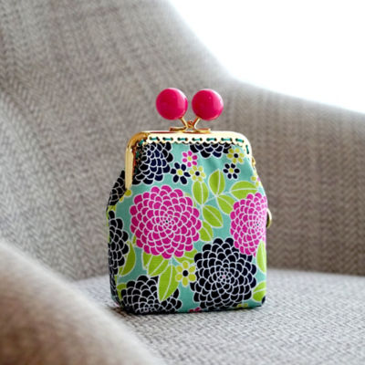 COCOONESE Clutch Purse - Fragrant Garden 4