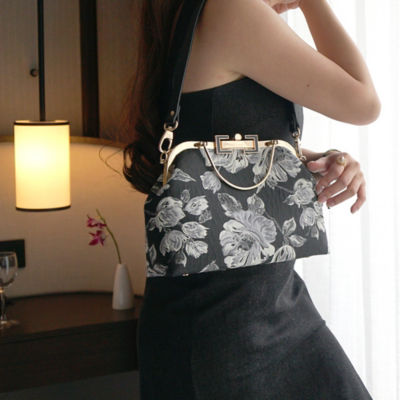 COCOONESE Clasp Shoulder Bag - Rose Moss 7
