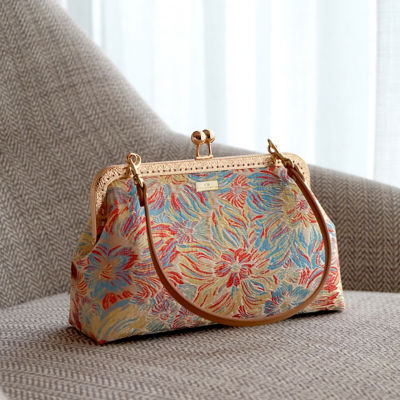COCOONESE Underarm Bag - Fine Art (Yellow) 7