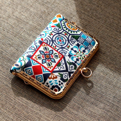 COCOONESE Kiss Clasp Card Holder - Peranakan Tiles 8