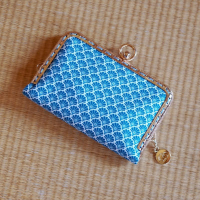 COCOONESE Kiss Clasp Card Holder - Asters 5