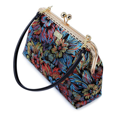 COCOONESE Underarm Bag - Fine Art (Black) 3