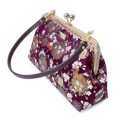COCOONESE Underarm Bag - Snowdrop (Dark Red) 3