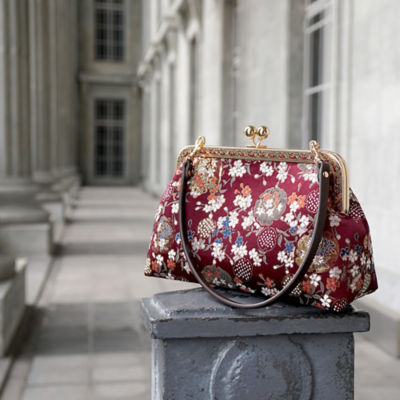 COCOONESE Underarm Bag - Snowdrop (Dark Red) 5