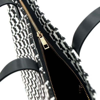 COCOONESE Zipper Top Tote Bag - Houndstooth Check (Black) 4