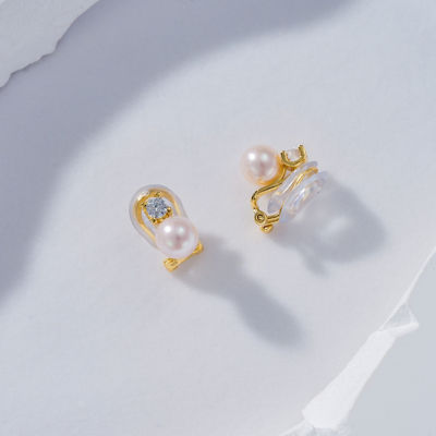 Pearly Lustre Clip-On Freshwater Pearl Earrings WE00607 3