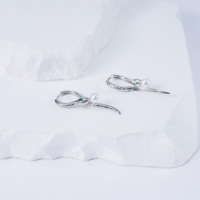 Pearly Lustre Top Grade Freshwater Pearl Earrings WE00595 | SAFARI 6