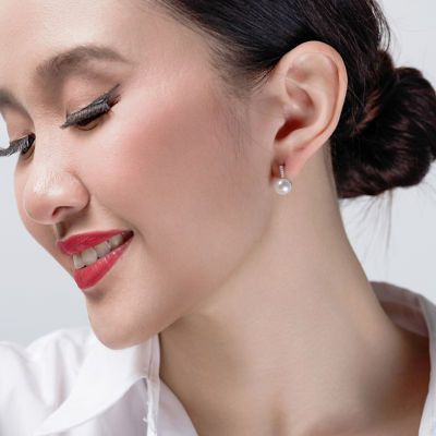Pearly Lustre Elegant Freshwater Pearl Earrings WE00685 3