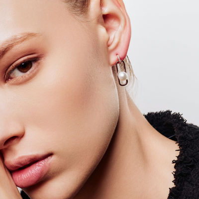Pearly Lustre Freshwater Pearl Earrings WE00696 | CONNECT 5