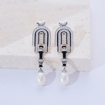 Pearly Lustre Top Grade Freshwater Pearl Earrings WE00969 | DECO 2