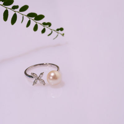 Pearly Lustre Top Grade Freshwater Pearl Ring WR00310 | EVERLEAF 6