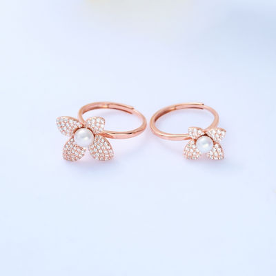 Pearly Lustre Top Grade Freshwater Pearl Rings WR00306 | BLOOM 4