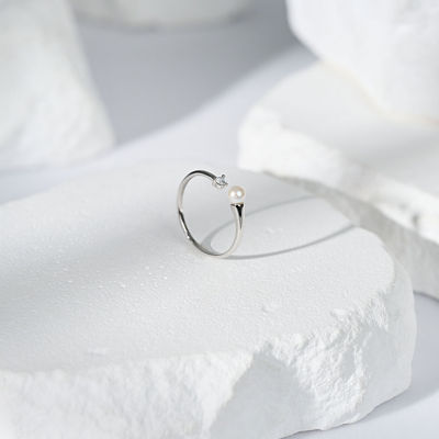 Pearly Lustre Top Grade Freshwater Pearl Ring WR00355 | CELESTE 6