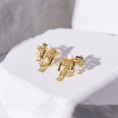 Pearly Lustre Top Grade Freshwater Pearl Earrings WE00945 | TWEED 6