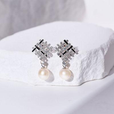 Pearly Lustre Top Grade Freshwater Pearl Earrings WE00948 | TWEED 4