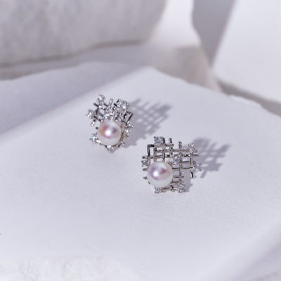 Pearly Lustre Top Grade Freshwater Pearl Earrings WE00942 | TWEED 4