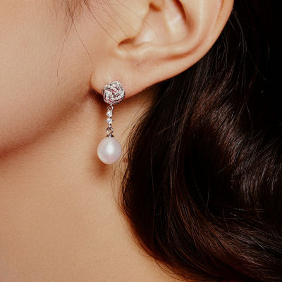 Pearly Lustre Asian Civilisations Museum Elegant Freshwater Pearl Earrings WE00846 | ACM Collection 3