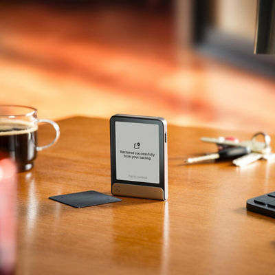 Ledger Flex Touchscreen Crypto Hardware Wallet 7