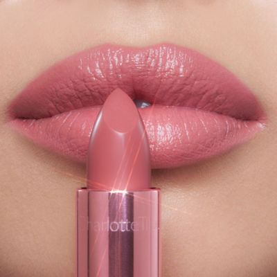 CHARLOTTE TILBURY K.I.S.S.I.N.G Lipstick 2